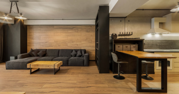 Mamaia Central 2 camere lux 94 mp parcare inclusă vedere su