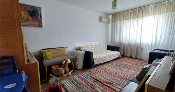 Apartament spațios 3 camere Decomandat 70 mp, zona Frumoas