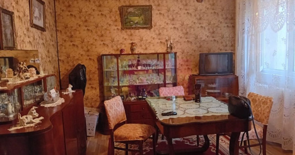 Vanzare apartament de 4 camere in zona Brancoveanu