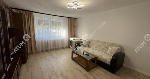 Casa individuala renovata cu 4 camere si teren de 461 mp zon