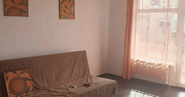 Apartament 2 camere, decomandat - zona Grivitei
