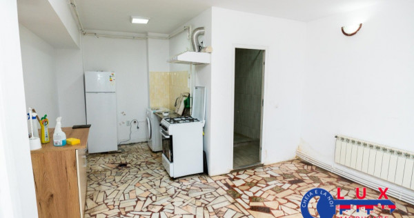 ID 10067 CAZARE 6 PERSOANE *ULTRACENTRAL