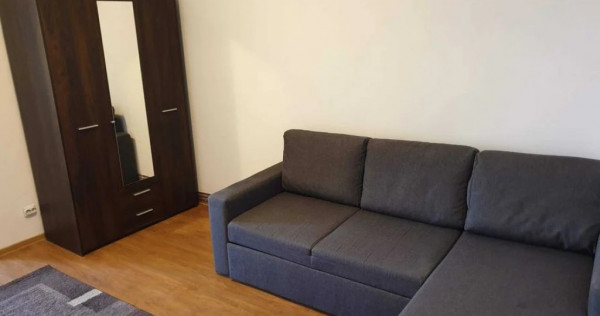 1 camera in zona Centrala