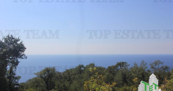 Teren de in Budva Muntenegru