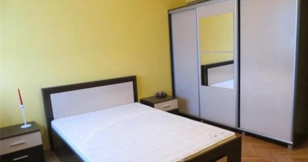 2 camere decomandat zona Gari de Nord