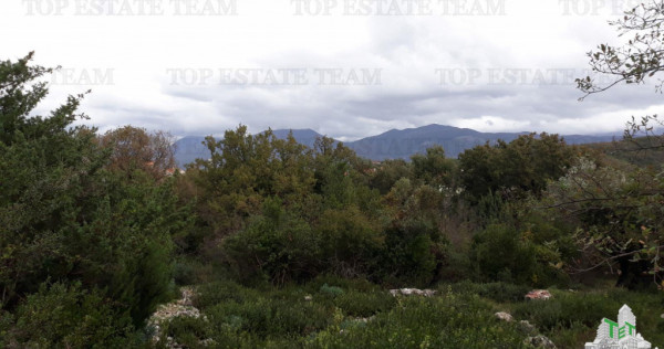 Teren de in Tivat Muntenegru