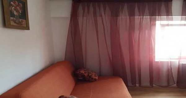 1 camera in zona Medicinei