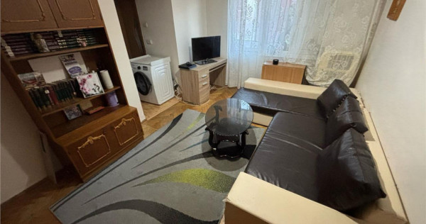 Zona Miron Costin - apartament 3 camere - etajul 2