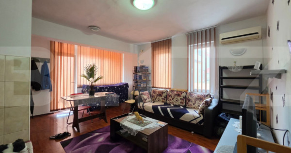 Apartament de vanzare, cu 2 camere, 46 mp, zona Soarelui