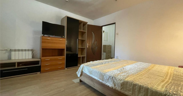 Garsoniera de zona Piata Noua