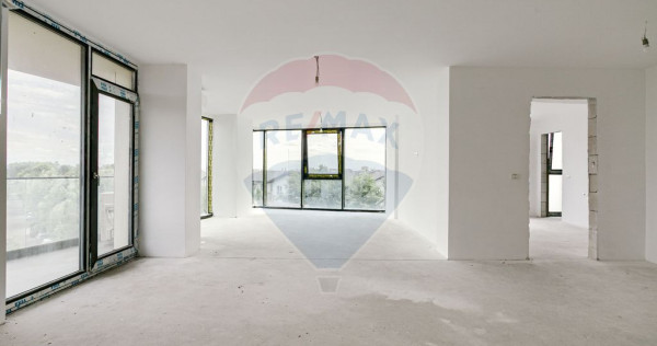 Apartament 3 camere 148 mp de vânzare cu loc parcare în...