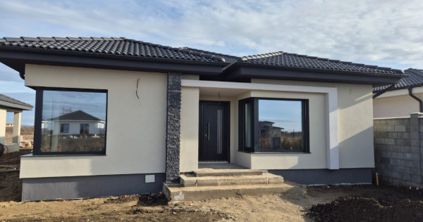 Casă la sol,Via Carmina Arad 130mp utili,materiale premium,comision 0