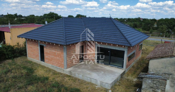 Casa individuala cu 4 camere si teren de 670 mp, Parta, c...