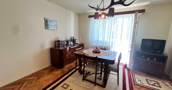 A/1651 De vânzare apartament cu 3 camere în Tg Mureș - Damb