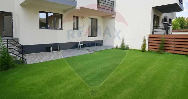 Apartament cu 3 camere de vânzare în zona Andronache