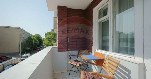 Apartament cu 3 camere, De Vânzare, tip U, etaj 1, Rogerius