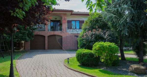 Vilă mediteraneană premium cu piscină, de v&acirc;nzare, zo...