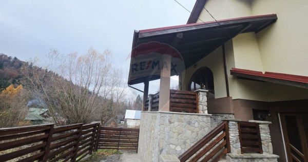 Casa /Vila de vanzare in Durau