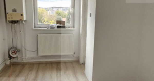 Apartament cu 3 camere, decomandat, str. Grigore Bălan, Sf.