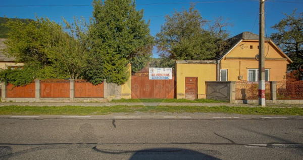 Teren intravilan 7.255 mp +casă rustică – ideal pen...