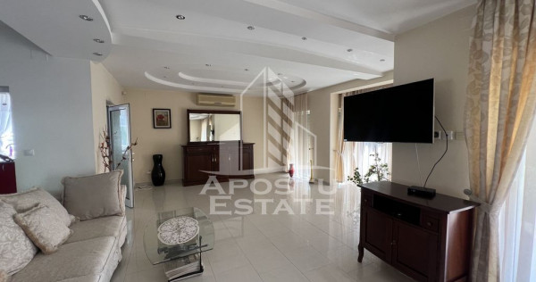 Vila individuală deosebită cu piscina încălzită