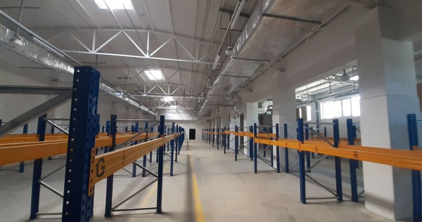 Hala 1336mp, in Pipera, in apropiere de giratoriu