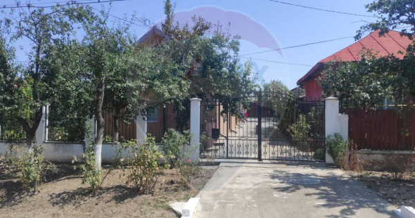 Casă / Vilă cu 5 camere de vânzare