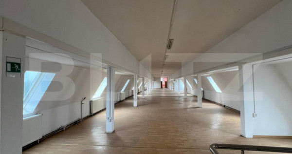 Spațiu birouri, 460 mp, zona P-ța 1 Mai