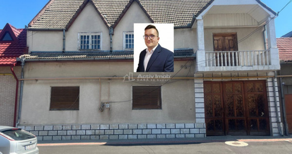 Caransebes, Casa P E, Teren 1000 Mp