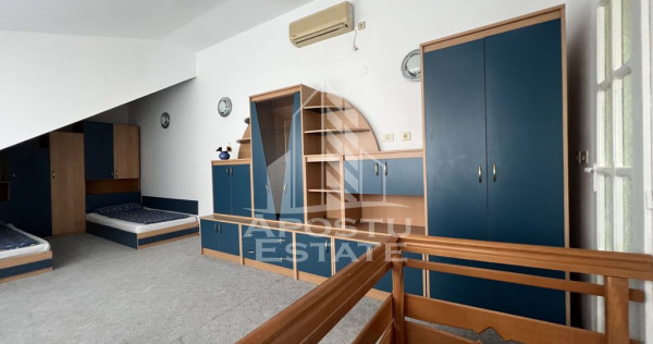 Apartament 4 camere in vila cocheta aproape de Iulius mall