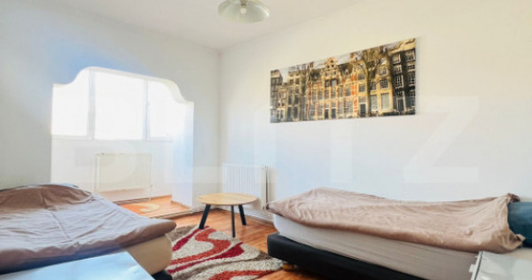 Apartament cu 3 camere, decomandat, 65 mp, zona Materna