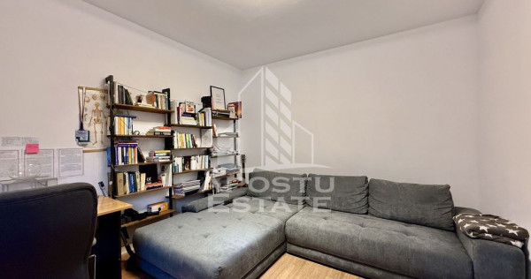 Apartament modern cu o camera, curte, centrala, zona Lune...