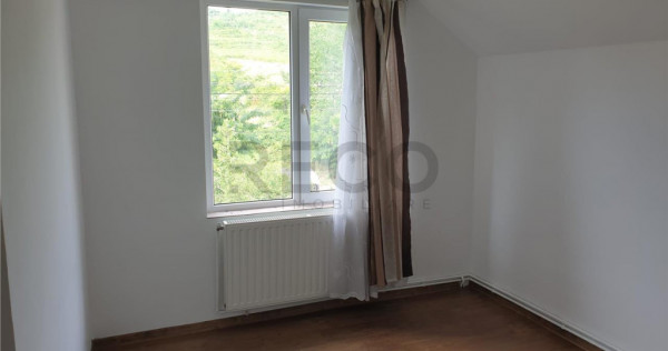 RECO Casa de cu etaj, Zona Dealuri, Oradea