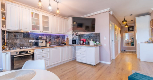 Apartament de vanzare, 3 camere, Strada Sesul de Sus, Zon...