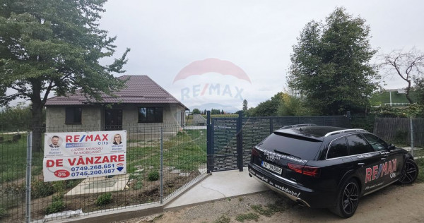 Casă cu livadă și teren generos – Girov