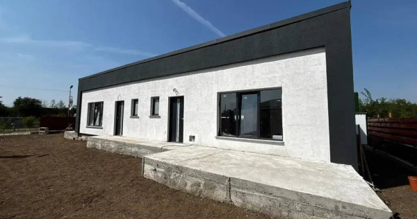 Apartament in casa pe 1 nivel- curte 80 mp Crevedia Kaufland