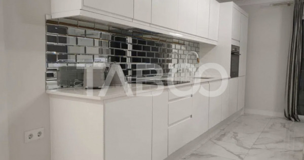 Apartament de vanzare decomandat cu 3 camere in cartier Euro