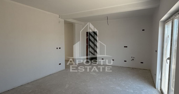 Casa de vanzare tip duplex Giarmata