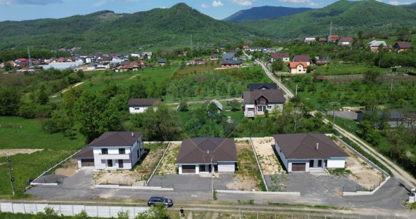 Casă nouă de v&acirc;nzare zona Unguraș/Baia Sprie