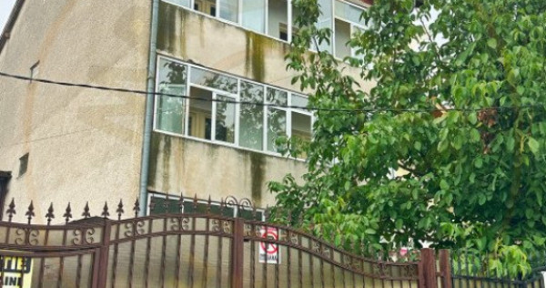 Casa Generoasa + 500mp Teren Pitesti - Exercitiu