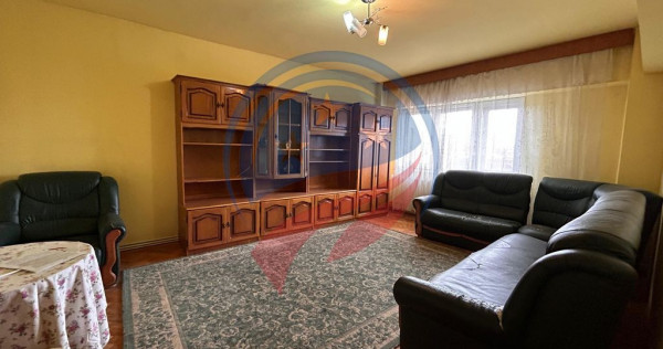 Apartament 3 camere decomandat de inchiriat pe Calea Seve...