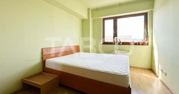 De vanzare apartament cu 3 camere in zona strazii Nasaud Mar