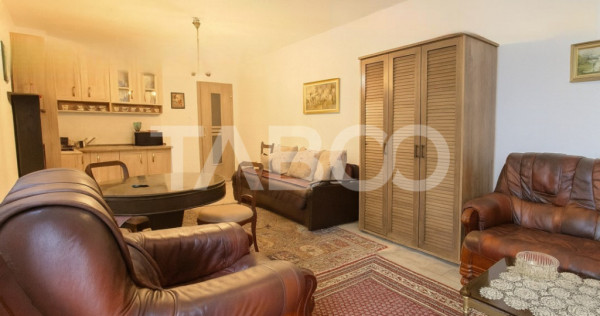 Garsoniera renovata de vanzare mobilata utilata strada Ocne