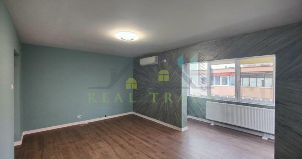 Apartament 2 camere decomandat renovat zona Carpatilor