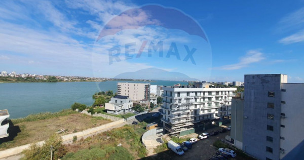 Vanzare Apartament cu 2 camere Lux în zona Tomis Nord