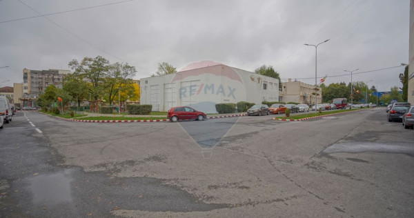 Spațiu de vanzare ideal depozitare judet Brașov Săcele...