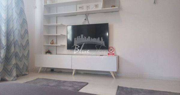 Campus -Studio decomandat cu bucătărie separată, loc de