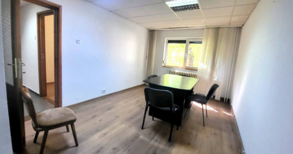 Spațiu de birou – 4 camere, 70 mp – Ultracentral, zona