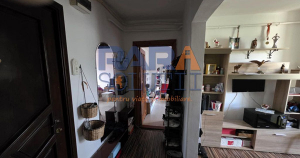 2 camere decomandat, Str. Mihai Eminescu