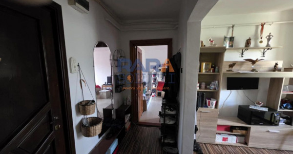 2 camere decomandat, Str. Mihai Eminescu